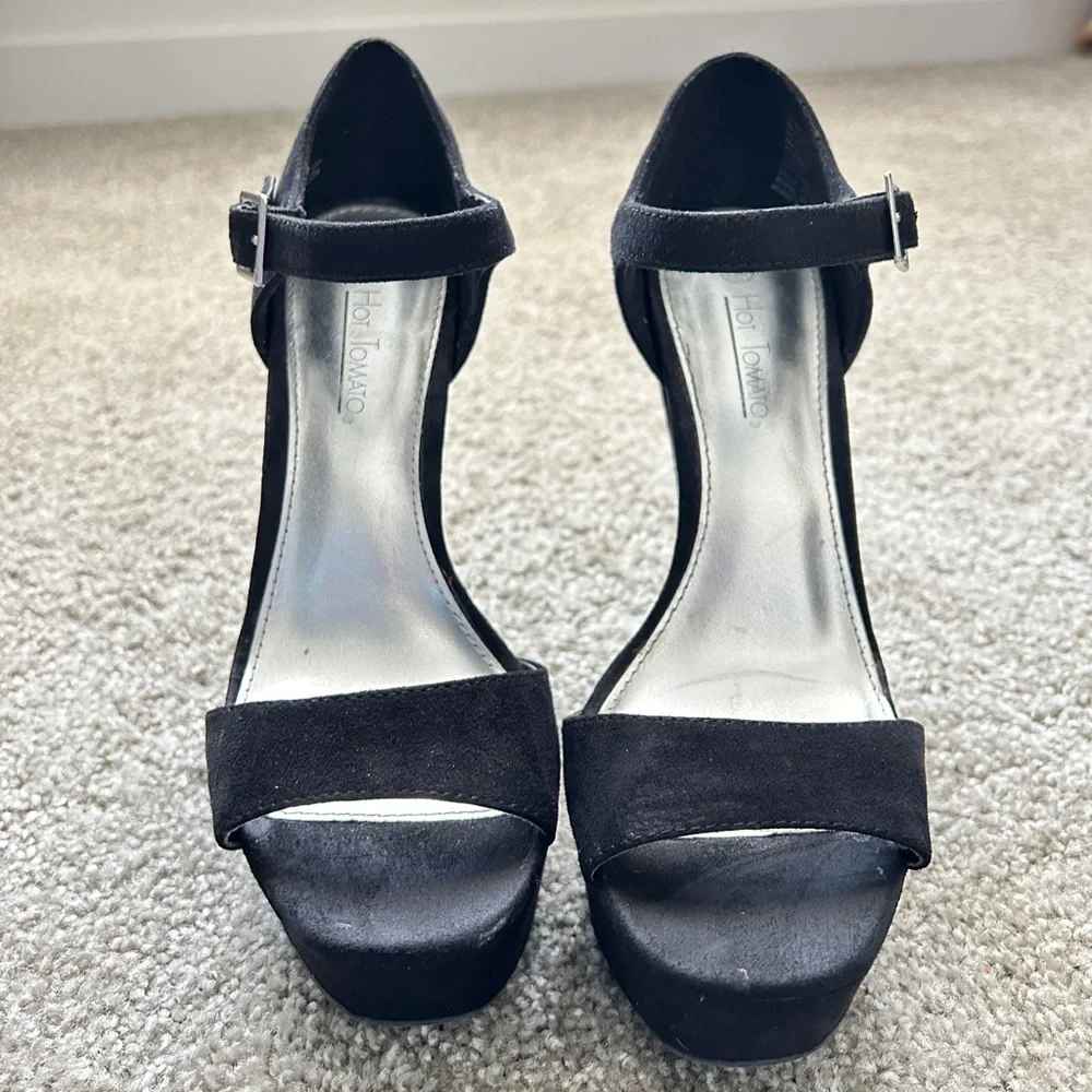 Black Platform High heeled suede sandals, sz 7.5, stiletto dance club shoes,